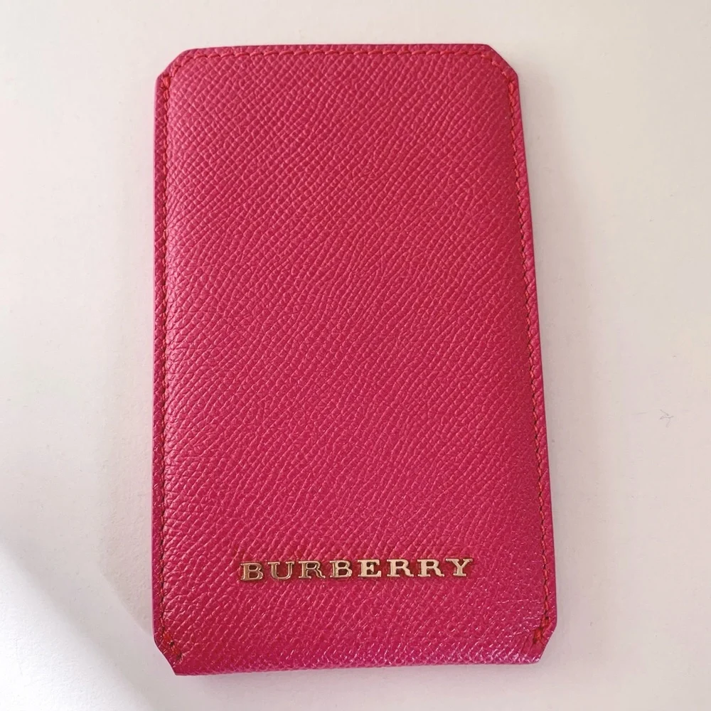 Burberry new never